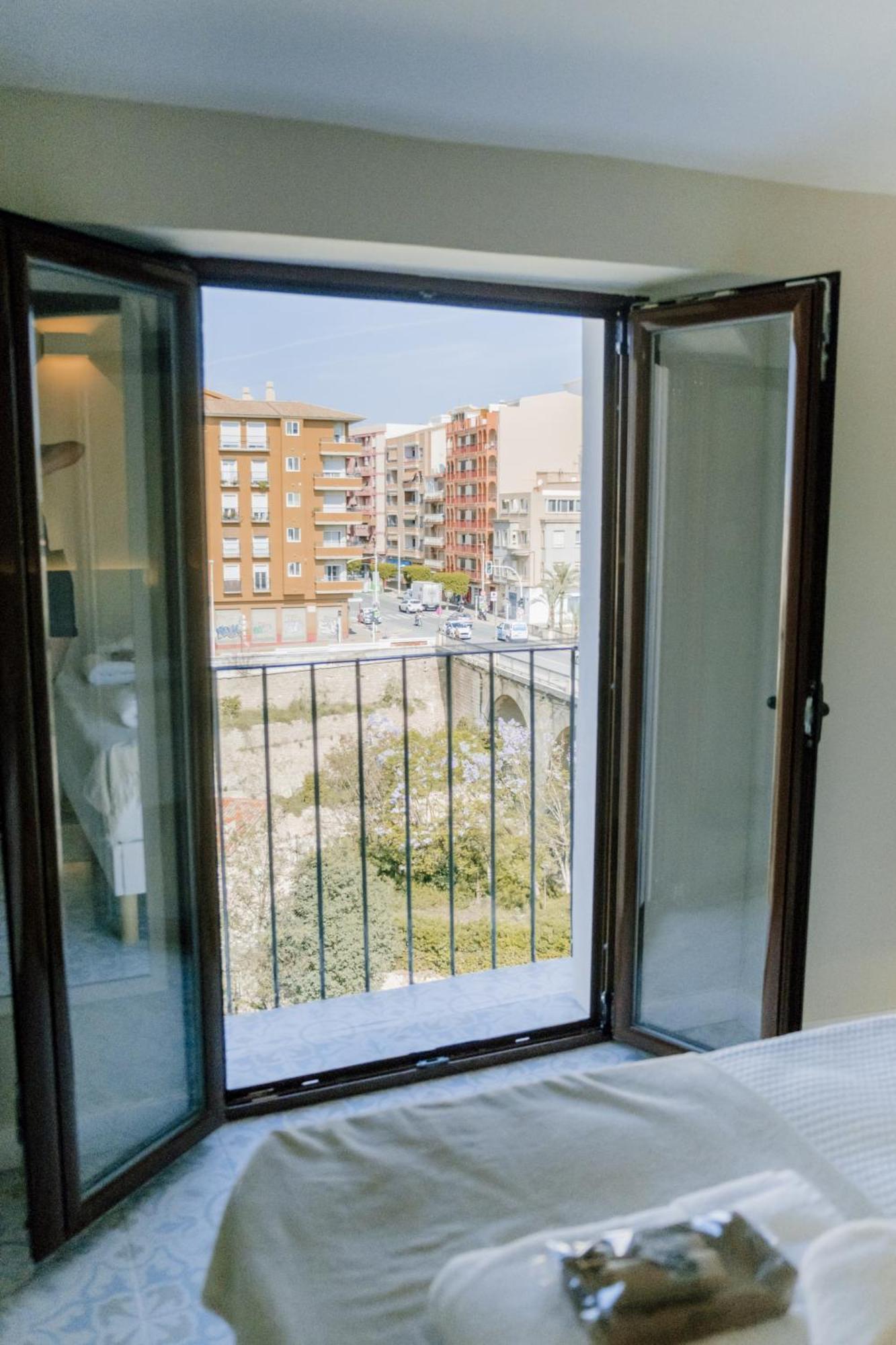 Casa Colgante Con Vistas Panoramicas Junto Al Mar. Apartamento Villajoyosa
