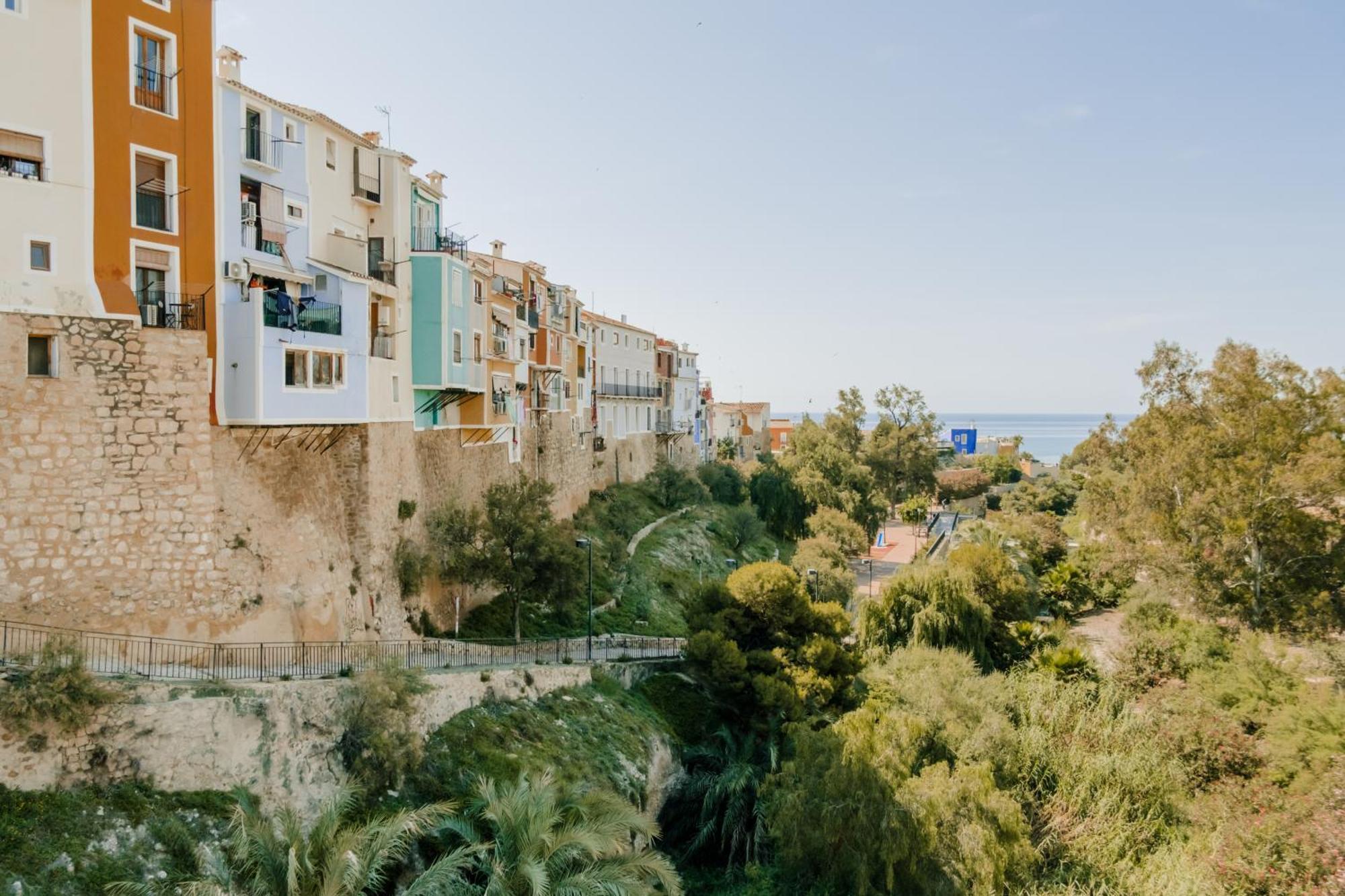 Apartamento Casa Colgante Con Vistas Panoramicas Junto Al Mar. *